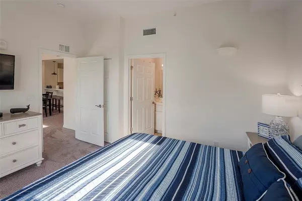 Madeira Beach, FL 33708,13101 GULF BLVD #1302