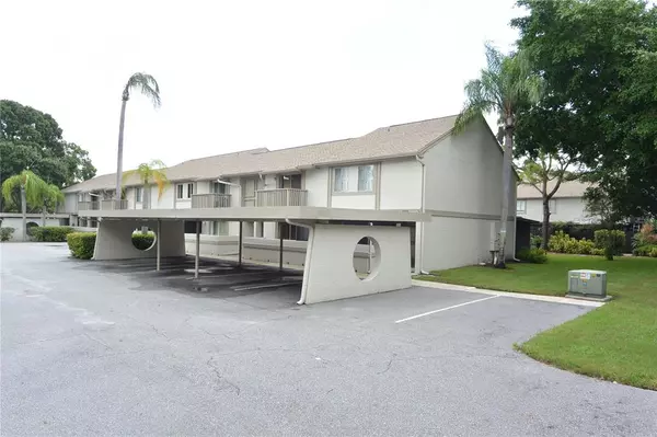 Clearwater, FL 33760,208 BOUGH AVE #208