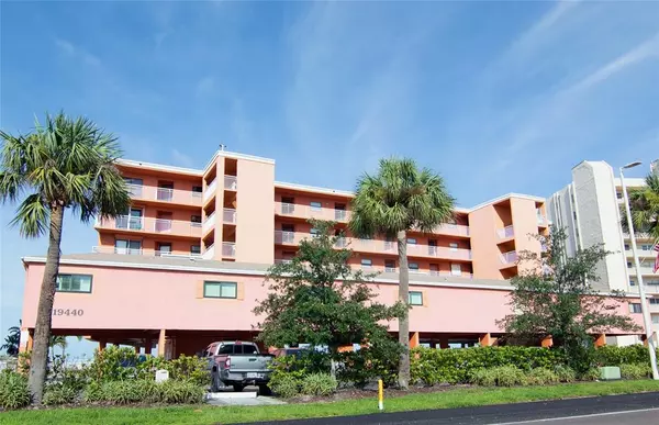19440 GULF BLVD #201, Indian Shores, FL 33785