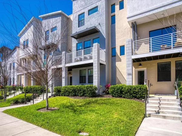 2577 12TH PL N #60, St Petersburg, FL 33713