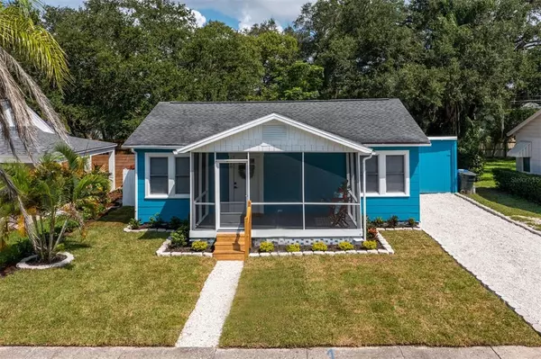 Dunedin, FL 34698,520 ROANOKE ST