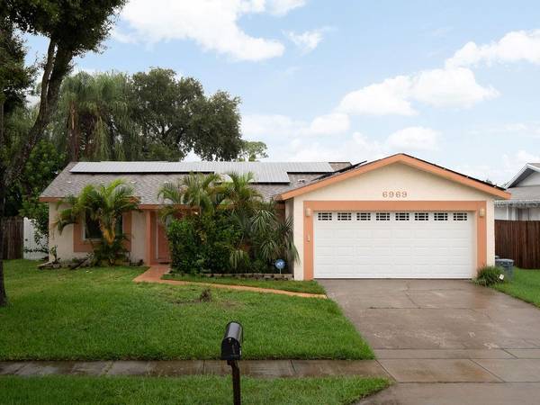 6969 BRIARWOOD AVE N, Pinellas Park, FL 33781