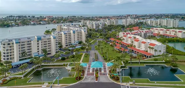 7922 SAILBOAT KEY BLVD S #208, South Pasadena, FL 33707
