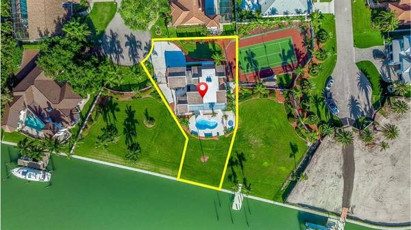 501 BARCELONA DR, Tierra Verde, FL 33715