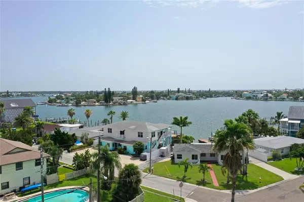 Madeira Beach, FL 33708,187 145TH AVE #2