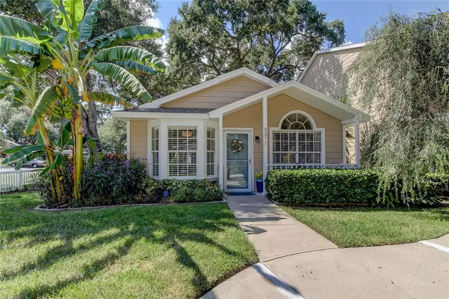 2371 HOUNDS TRL, Palm Harbor, FL 34683