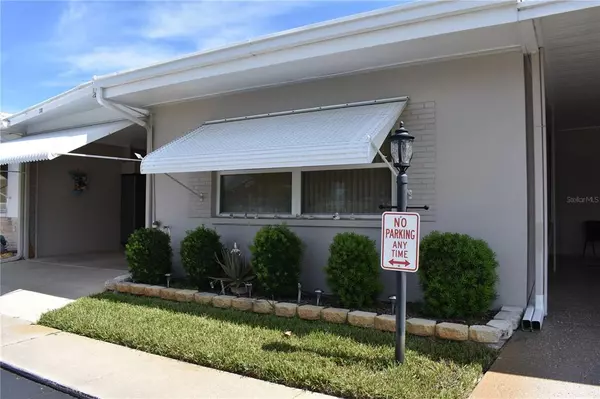 250 ROSERY RD NW #318, Largo, FL 33770