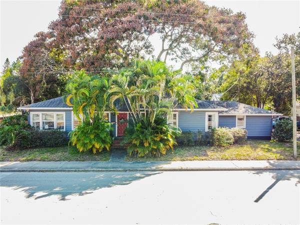 1200 22ND AVE N, St Petersburg, FL 33704