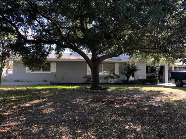 11720 80TH AVE, Seminole, FL 33772