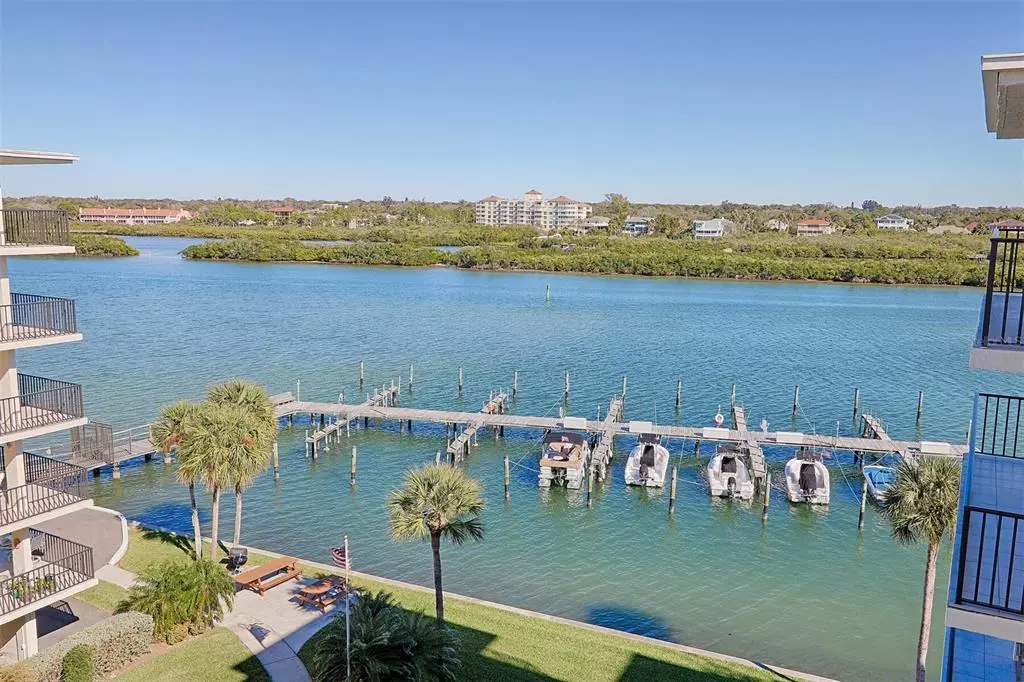 Indian Shores, FL 33785,19531 GULF BLVD #618