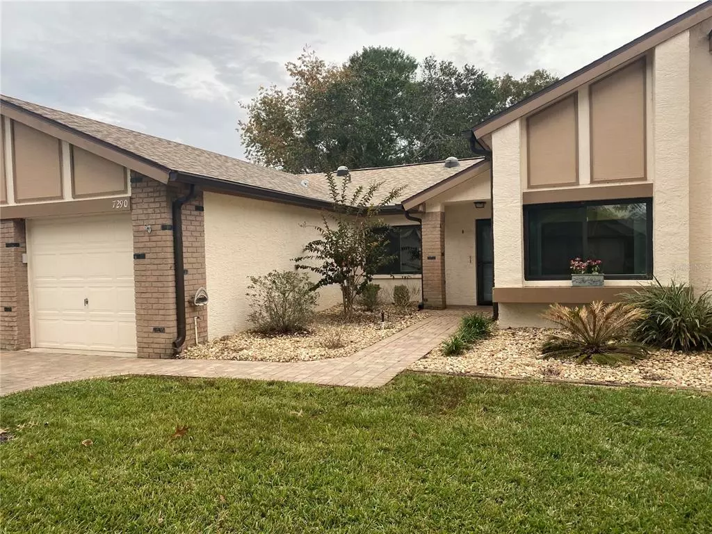 Weeki Wachee, FL 34613,7290 LOCH NESS CT