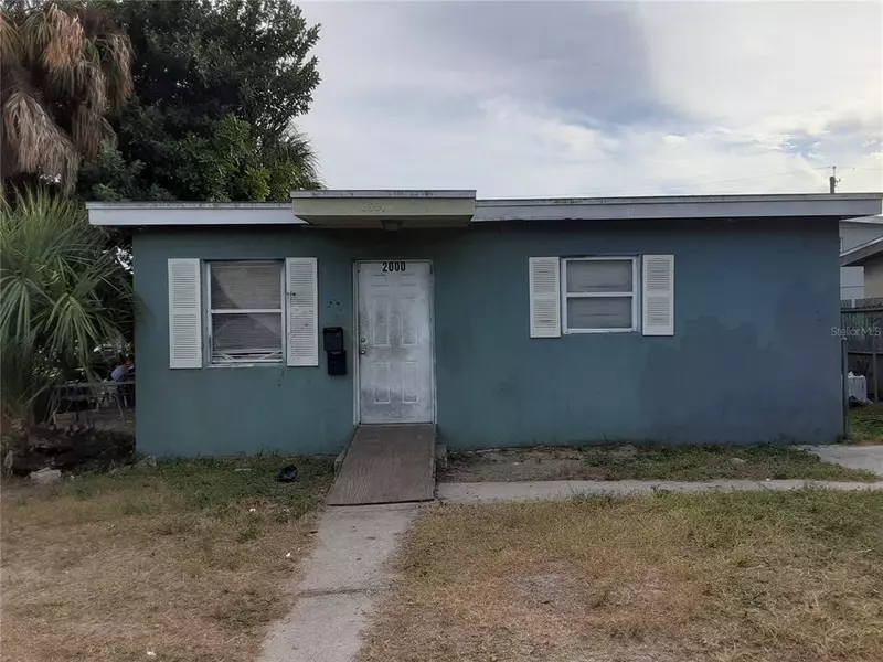 2000 QUEENSBORO AVE S, St Petersburg, FL 33712