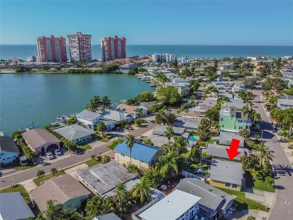 Redington Shores, FL 33708,675 182ND AVE E