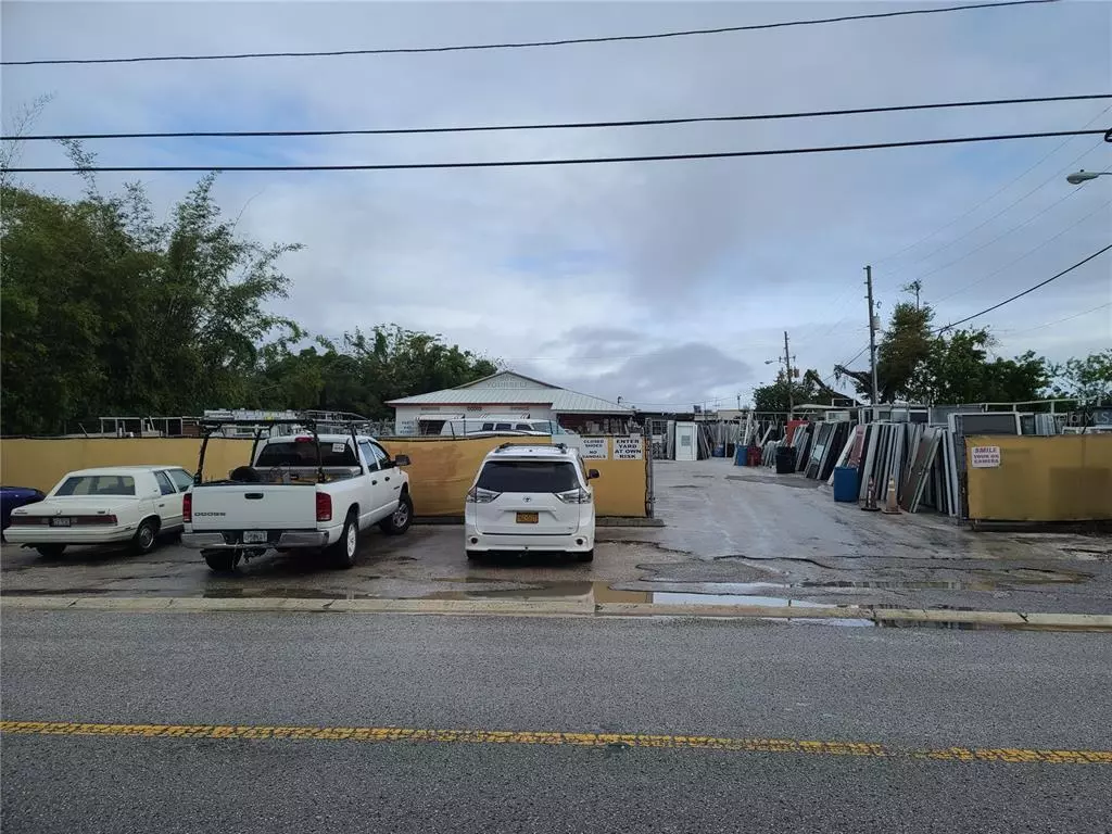 Holiday, FL 34691,4349 LOUIS AVE
