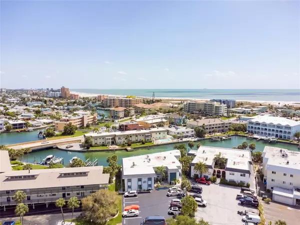 Treasure Island, FL 33706,11700 CAPRI CIR S #5