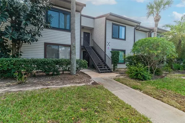 386 MOORINGS COVE DR #6F, Tarpon Springs, FL 34689