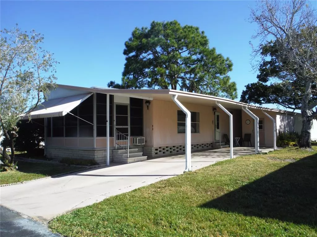 Safety Harbor, FL 34695,93 LAURELWOOD DR #4