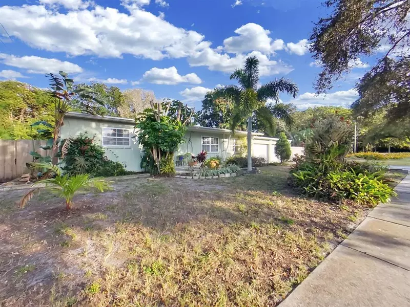 5018 4TH ST S, St Petersburg, FL 33705