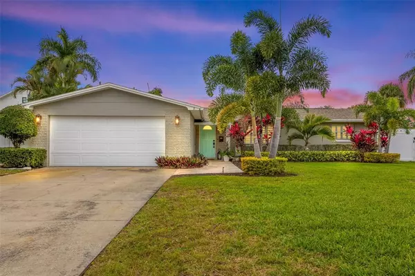 4400 INDIANAPOLIS ST NE, St Petersburg, FL 33703