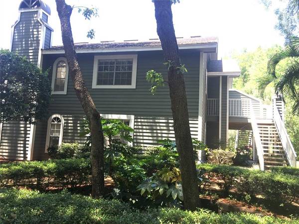 2197 FOX CHASE BLVD #204, Palm Harbor, FL 34683