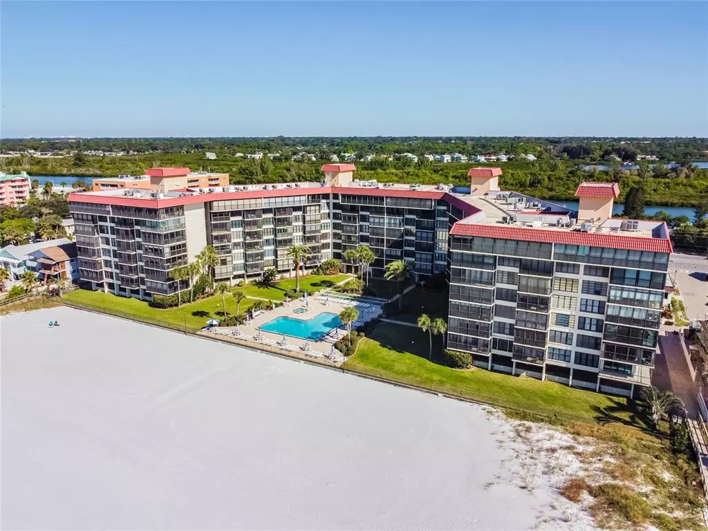 Redington Shores, FL 33708,18304 GULF BLVD #408