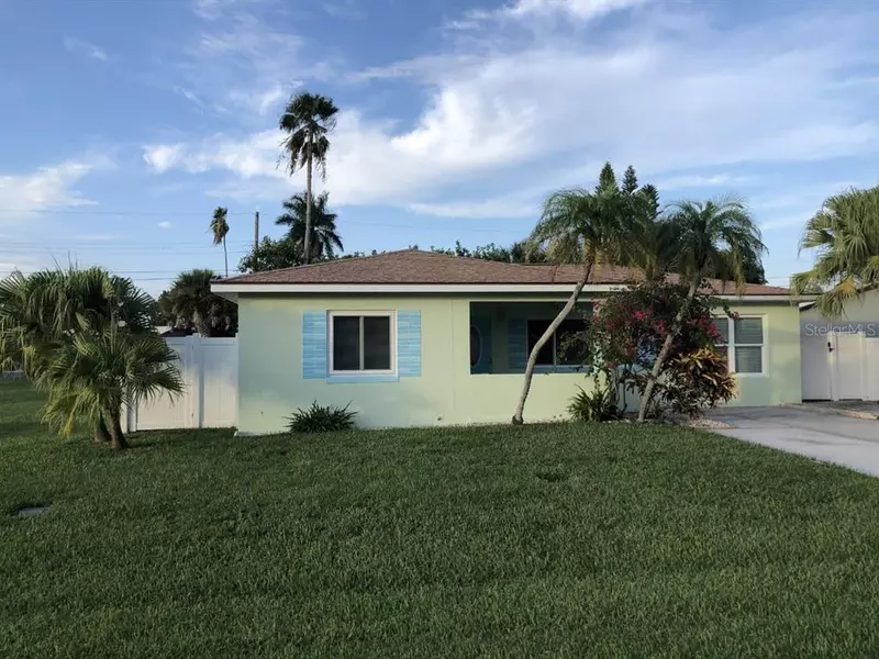 15831 1ST ST E, Redington Beach, FL 33708