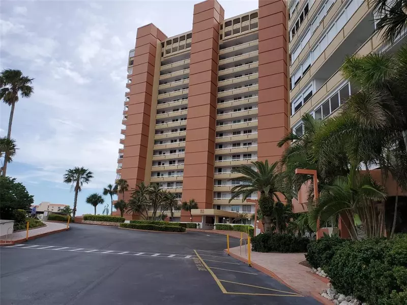 17900 GULF BLVD #2E, Redington Shores, FL 33708