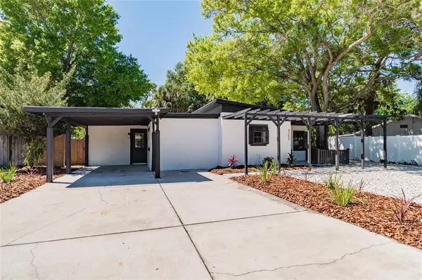 4303 S LOIS AVE, Tampa, FL 33611