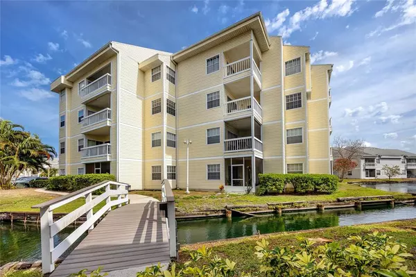 6817 STONES THROW CIR N #17306, St Petersburg, FL 33710