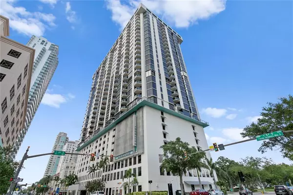 1 BEACH DR SE #1914, St Petersburg, FL 33701