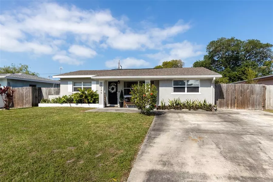 10746 109TH ST, Seminole, FL 33778