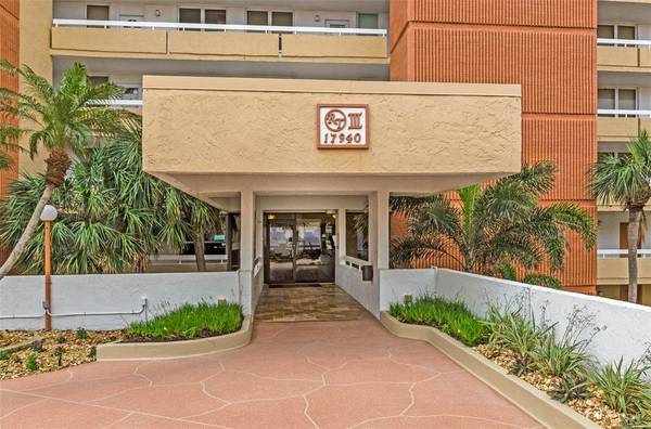 17940 GULF BLVD #3F, Redington Shores, FL 33708