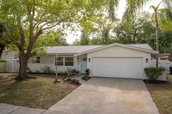 1436 DINNERBELL LN E, Dunedin, FL 34698
