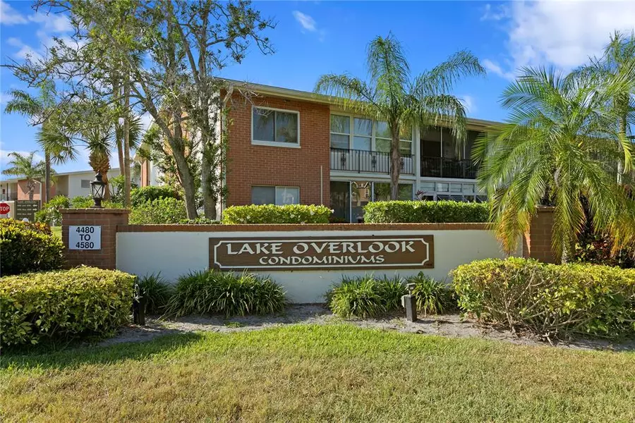 4560 OVERLOOK DR NE #166, St Petersburg, FL 33703