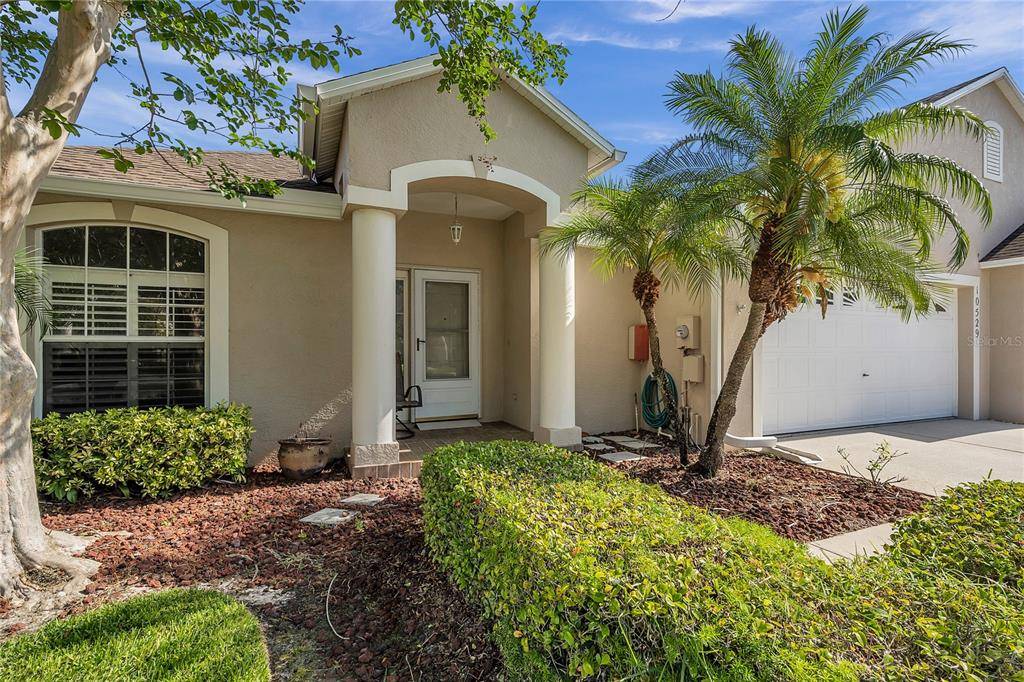 10529 ALVARADO CT,  Seminole,  FL 33772
