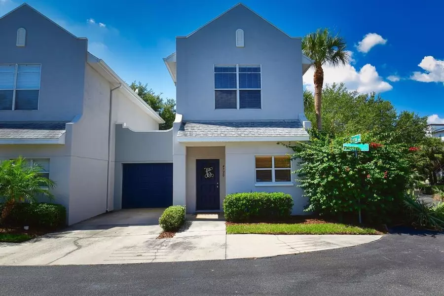 4720 GURNET CT, Tampa, FL 33611