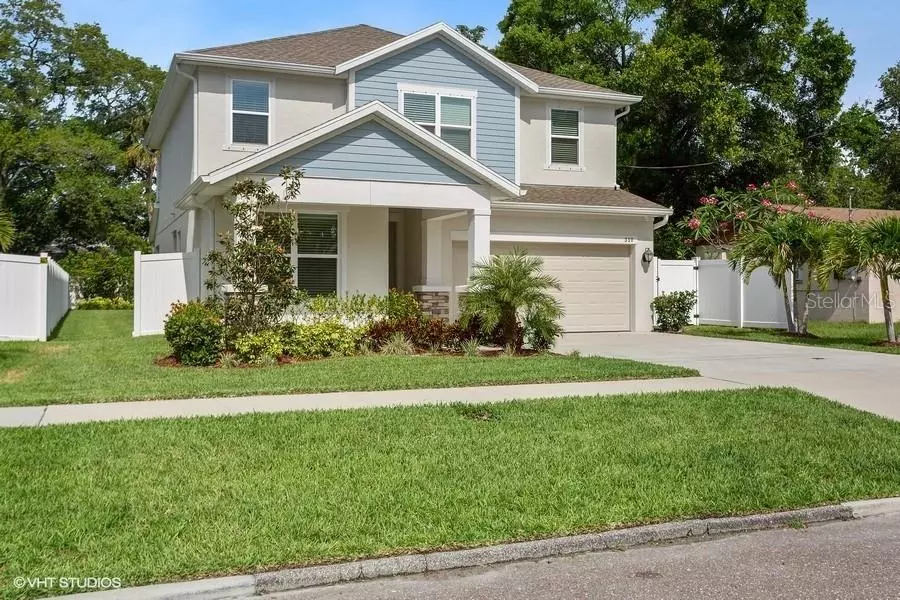 Tampa, FL 33609,310 N LAUBER WAY