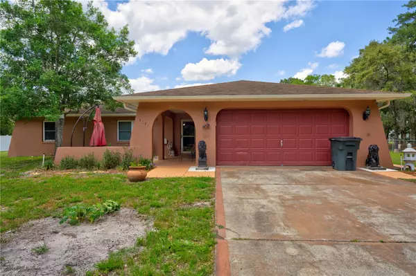 7131 W GREEN ACRES ST, Homosassa, FL 34446