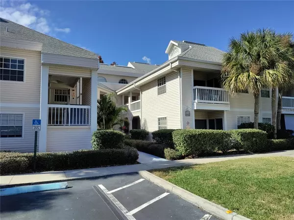 6907 N STONES THROW CIR N #2105, St Petersburg, FL 33710