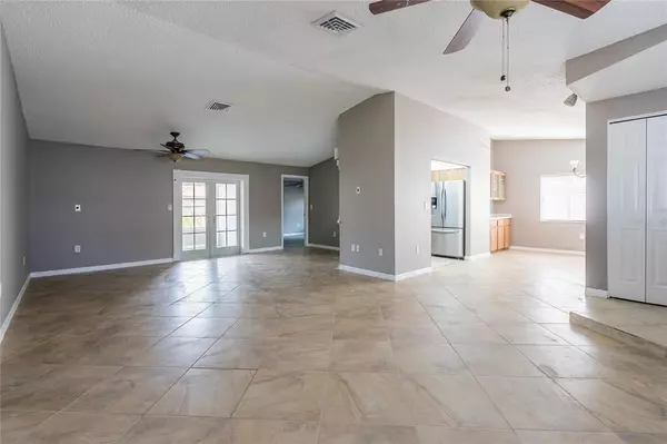 Seminole, FL 33772,11861 96TH PL