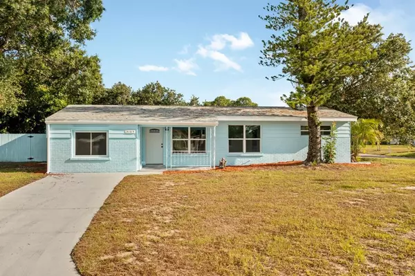 3105 19TH AVE W, Bradenton, FL 34205