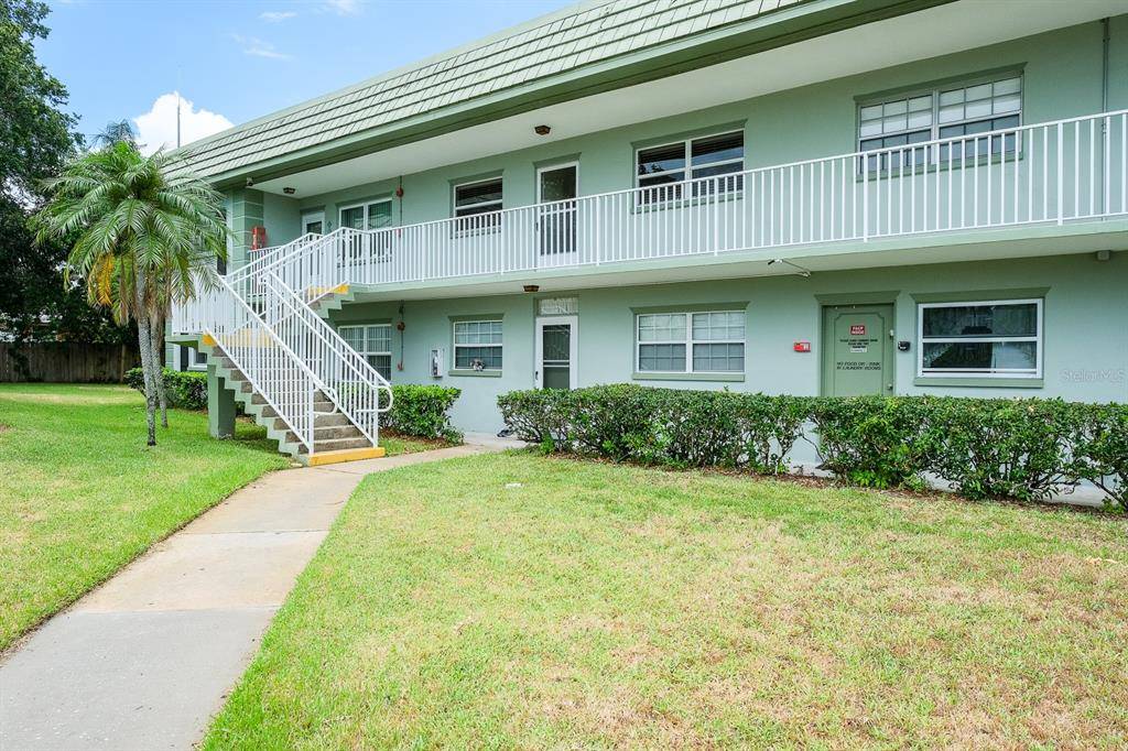 1433 S BELCHER RD #F12, Clearwater, FL 33764