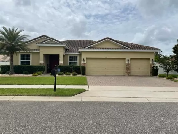 100 CASA BELLA BLVD, Deland, FL 32724