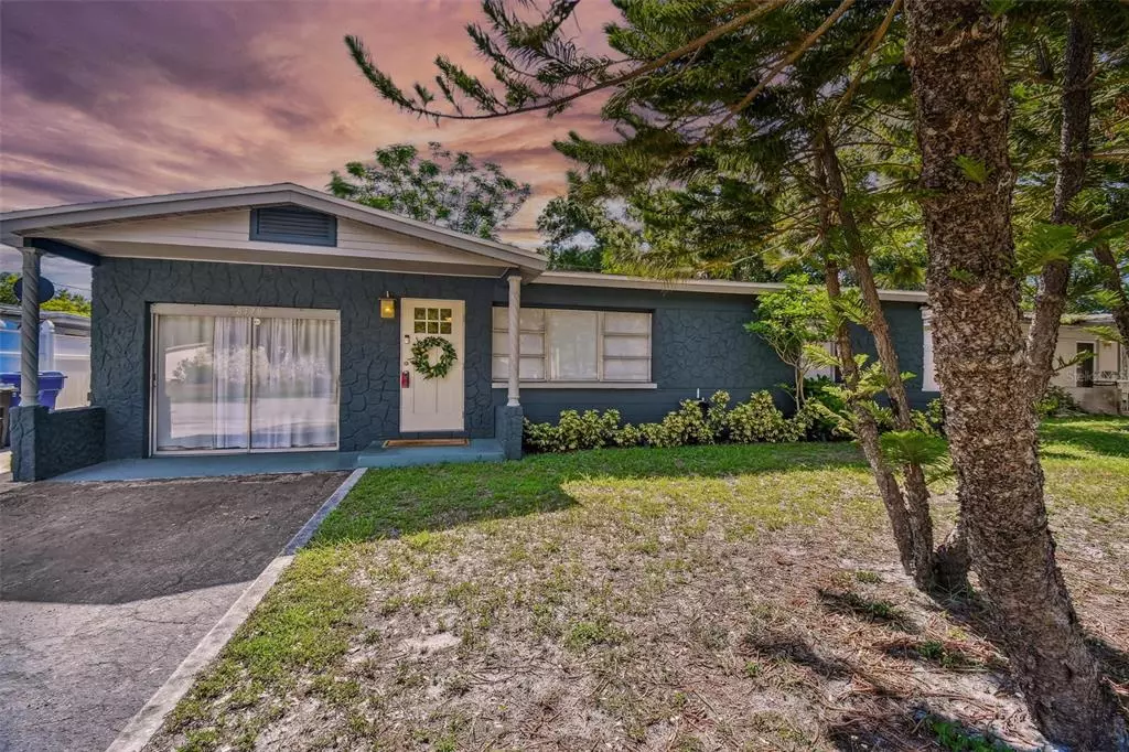 Pinellas Park, FL 33781,8470 52ND ST N