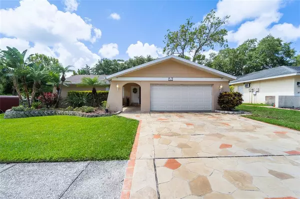 1313 MARKLEY DR, Largo, FL 33770