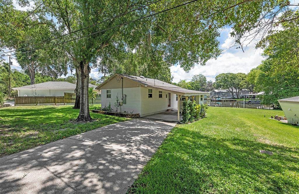 1271 LAGOON RD,  Tarpon Springs,  FL 34689