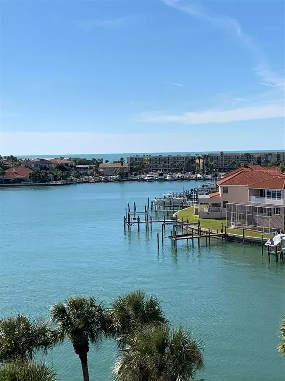 Clearwater, FL 33767,240 SAND KEY EST #257