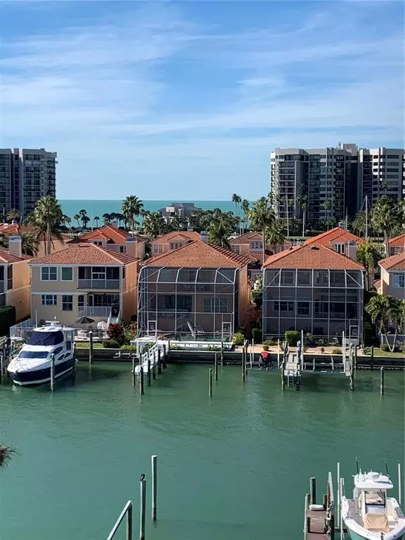 Clearwater, FL 33767,240 SAND KEY EST #257