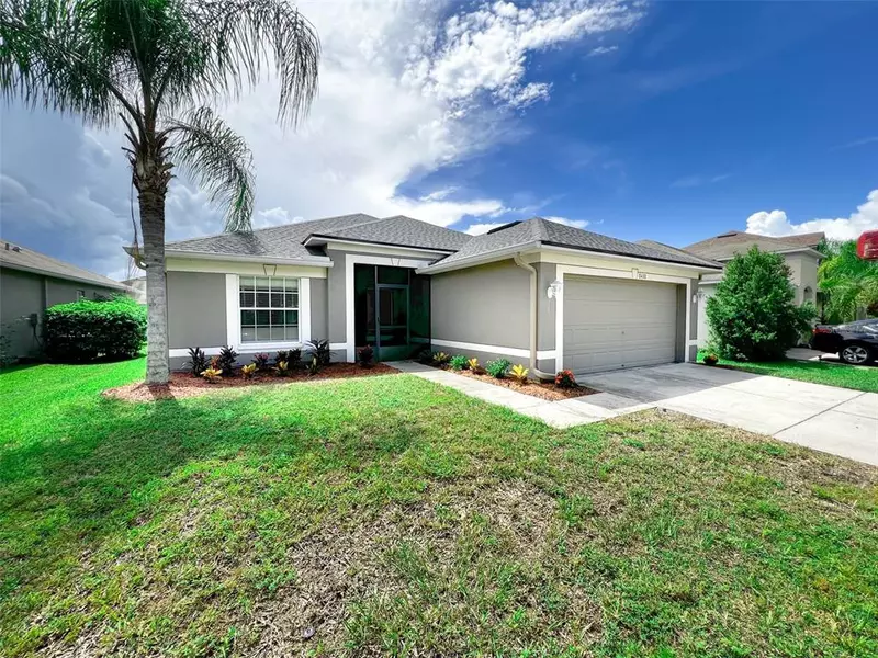 8438 CARRIAGE POINTE DR, Gibsonton, FL 33534