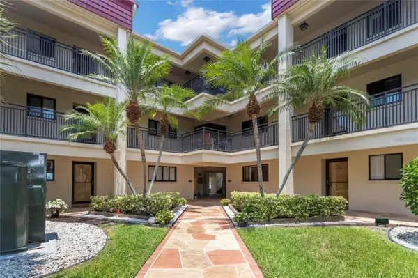 868 BAYWAY BLVD #312, Clearwater, FL 33767